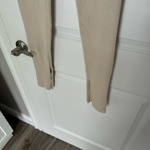 Babaton
Distill  Legging size S - Picture 10 of 12